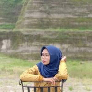 Indah Fitriana profile icon