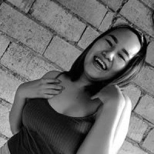 Angelie Ferrer Moulic profile icon