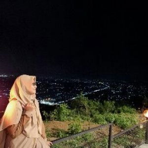 Hanifah profile icon