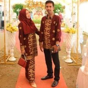 Nur Azmi profile icon