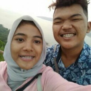 Tri Indri profile icon