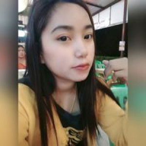 อ๋อม แอ๋ม profile icon