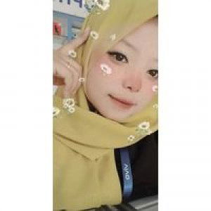 Binti Khusna Imouds profile icon