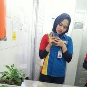 Luscyana Variz profile icon