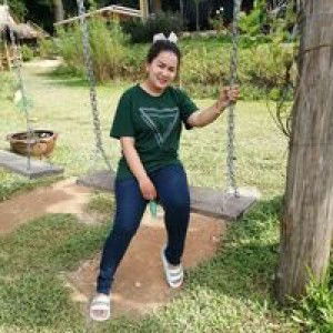 May Atthasuwan profile icon