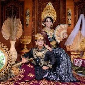 Wahyuni Dewi profile icon