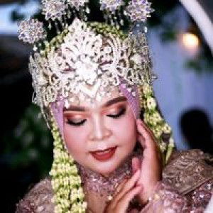 Khoirun Naziyah profile icon