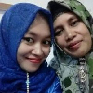 Sri Wahyuni profile icon