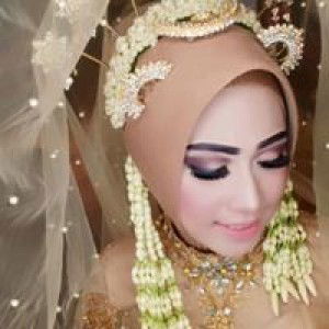 Novie Rathnha profile icon