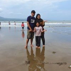 Iruull Nyonya Aziiz profile icon