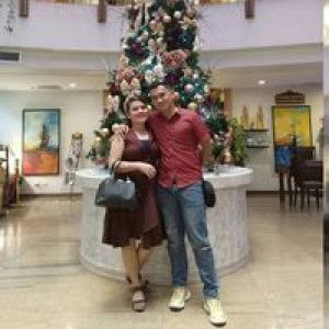 Honey Sumampong Ociones-Bone profile icon