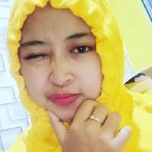 Wini Siti Fatimah profile icon