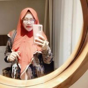 Siti Syarifah profile icon