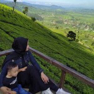 Enriyani profile icon