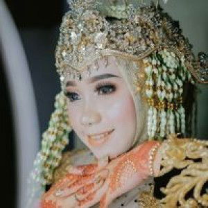 Vitri Yuli profile icon