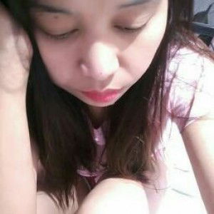 Lloren Prias profile icon