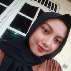 Yuli Yanti profile icon