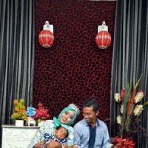 Tika Oktaviani profile icon