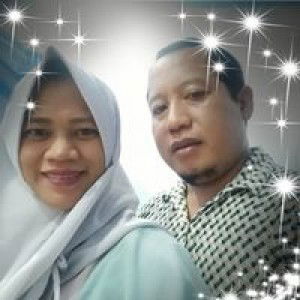 Yulia Astutik profile icon