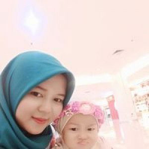 Dwhie Anggraini profile icon