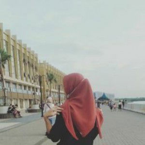 Nia Ermawati profile icon