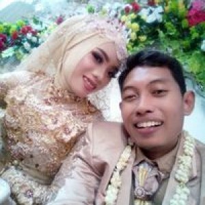 Emma Puspita profile icon