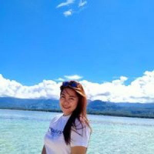 Mhelin Indah profile icon