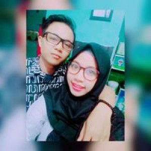 Ade Desi Agustina profile icon