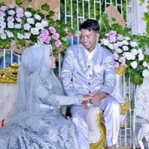 Indah DL profile icon