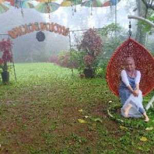 Dini kamilah Makeup profile icon