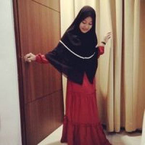 Diana Husnul Khotimah profile icon