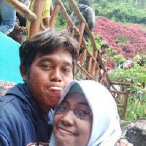 Umi Pounya profile icon