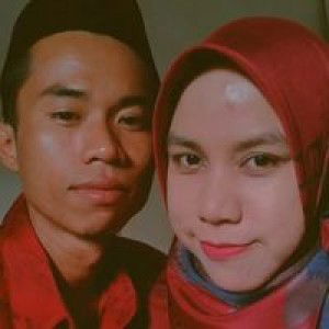 Helni Putri profile icon