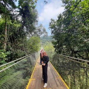 rizka marlina profile icon