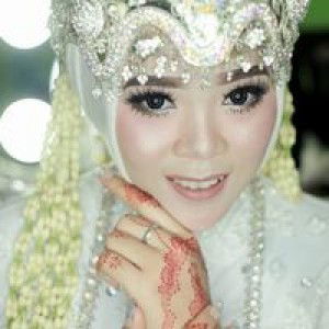 Susi Septianti profile icon