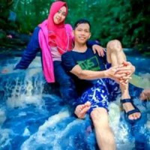 Siti Salmina profile icon