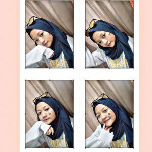 Dhea Safitri profile icon