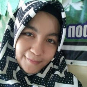 Vivi Khairunnisa profile icon