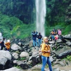 Ria Ezzar Rayyan profile icon