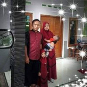 Fitri Fithrotulhaq profile icon