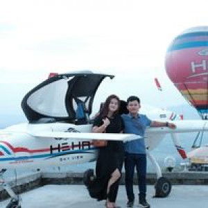 Henni Nadila profile icon