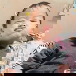 Anisa Kamila profile icon