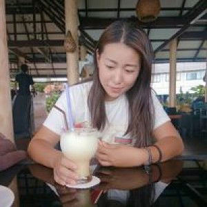 Anny Ar-Chong profile icon