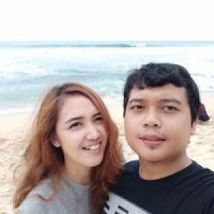 Ayu Lestari profile icon