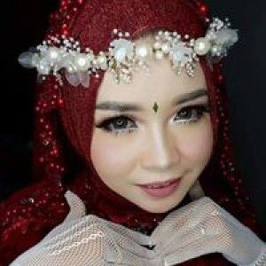 Lulu Apriani profile icon