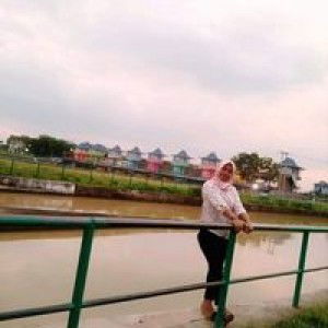 Mb Ririn profile icon