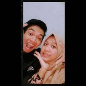 Dwi Apriliani Gurning profile icon