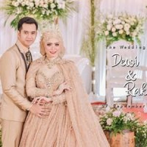 Bunda  Dewi profile icon