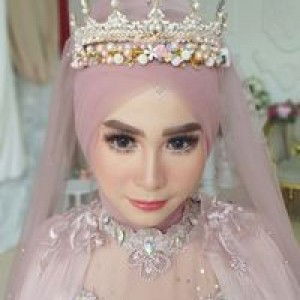 Khoirunnisa profile icon