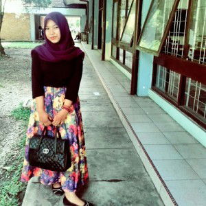 Riri Hasanah profile icon